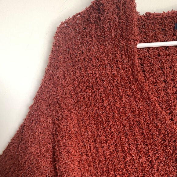 American Eagle NWT Hooded Crochet Pullover V-neck Sweater - Picture 12 of 12